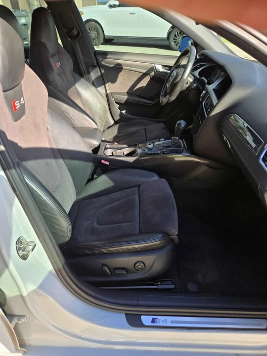 2012 Audi B8 S4 - Image 6 of 8