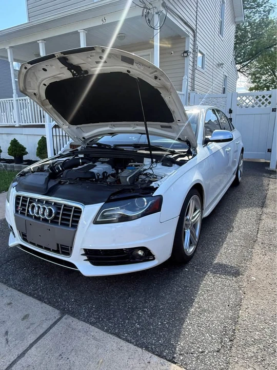 2012 Audi B8 S4 - Image 2 of 16
