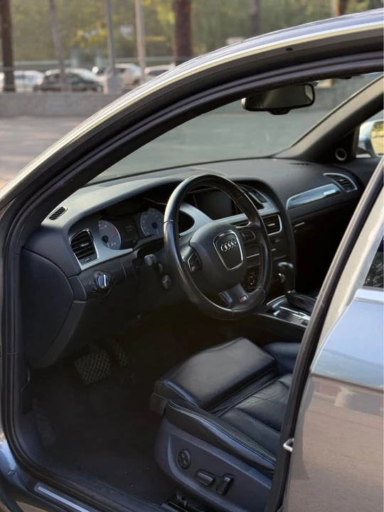 2012 Audi B8 S4 - Image 8 of 12