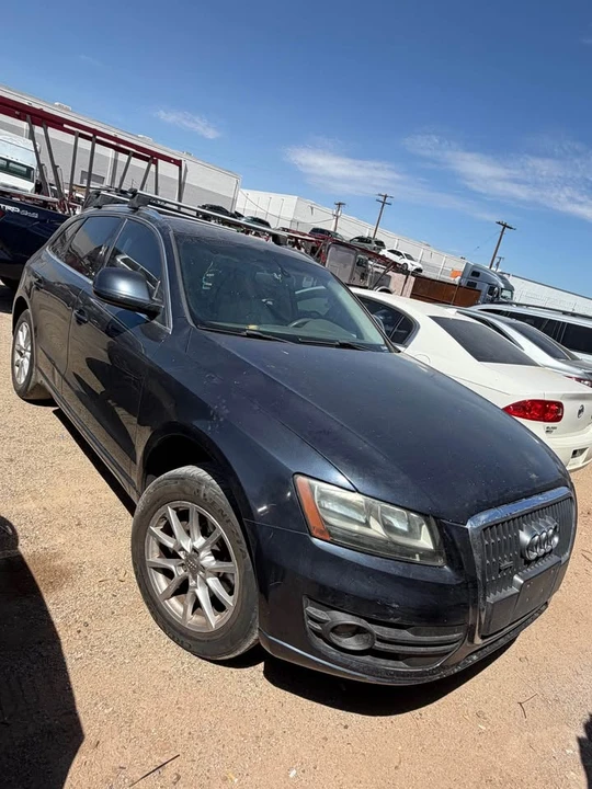2012 Audi 8R Q5 - Image 2 of 16