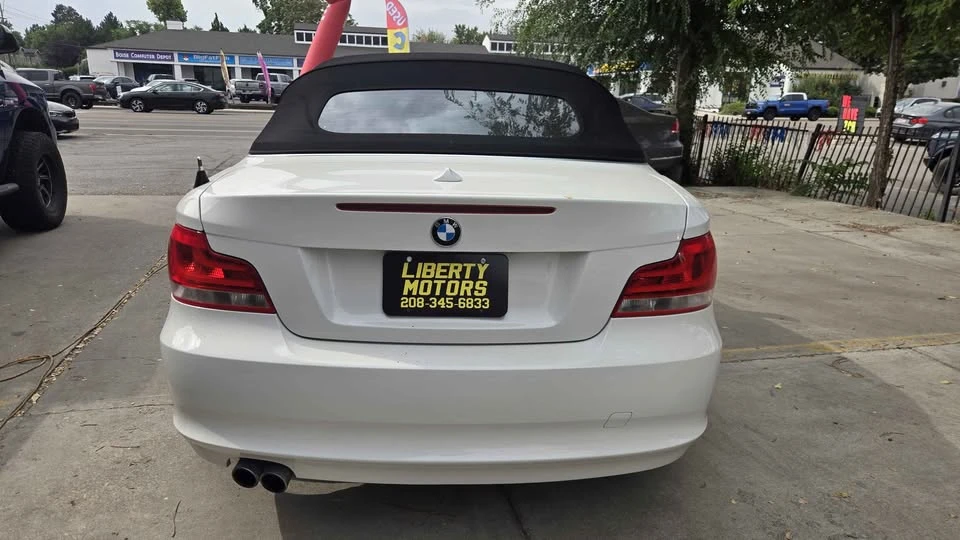 2012 BMW E81/E82/E88 1 Series - Image 2 of 4