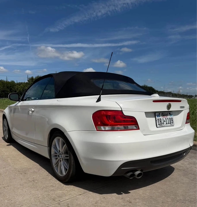 2012 BMW E81/E82/E88 1 Series - Image 4 of 18