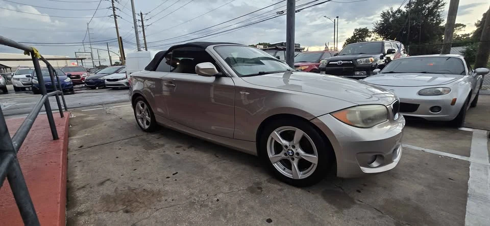 2012 BMW E81/E82/E88 1 Series - Image 2 of 9