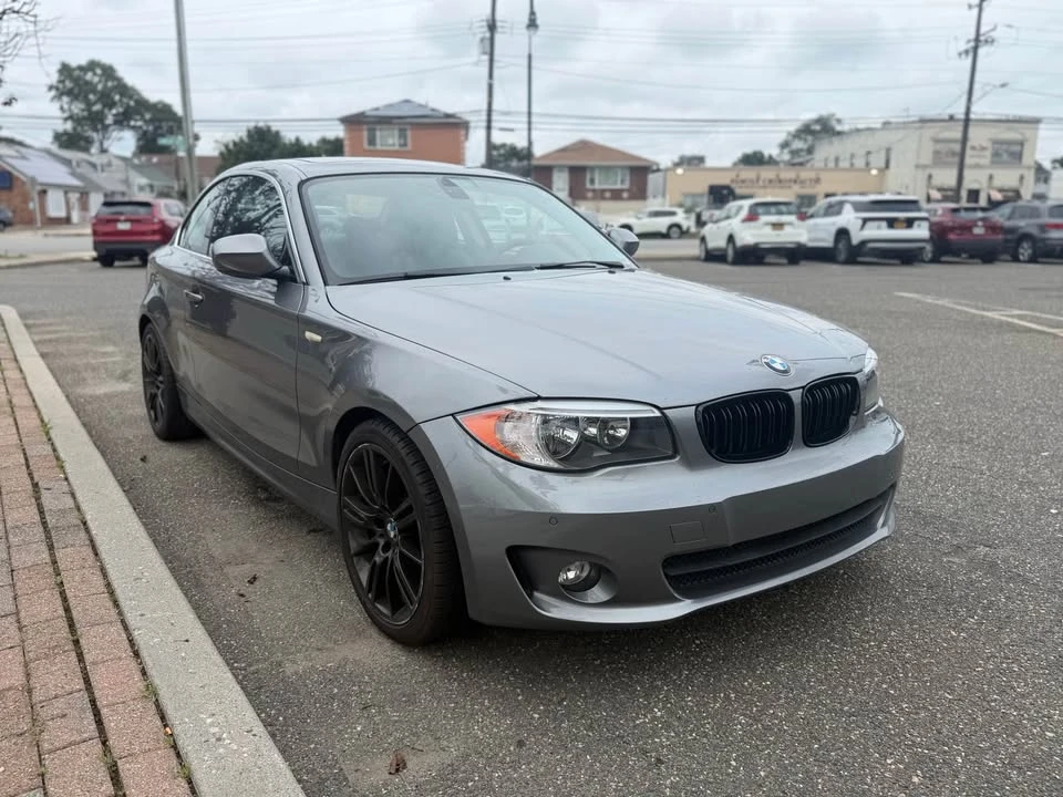 2012 BMW E81/E82/E88 1 Series - Image 2 of 11