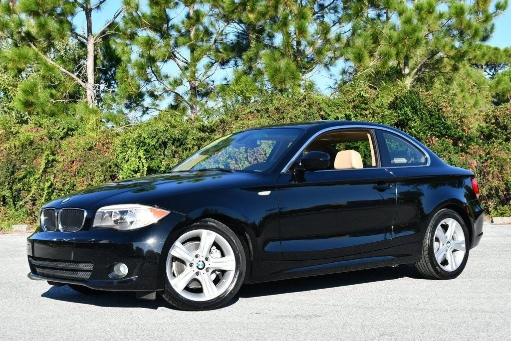 2012 BMW E81/E82/E88 1 Series - Image 2 of 12