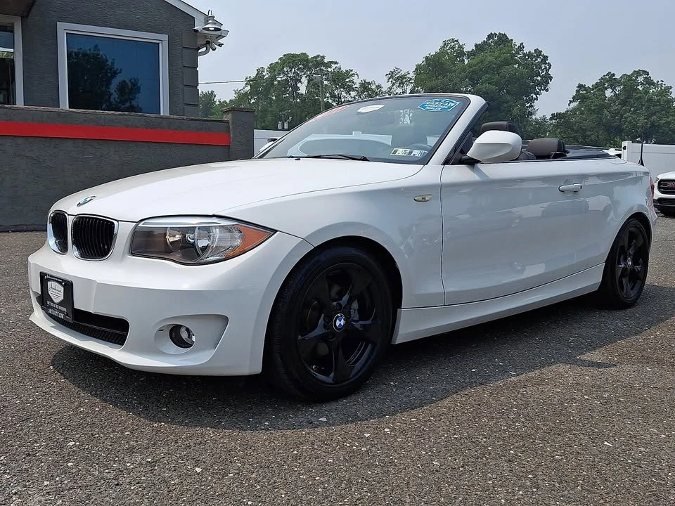 2012 BMW E81/E82/E88 1 Series - Image 3 of 17