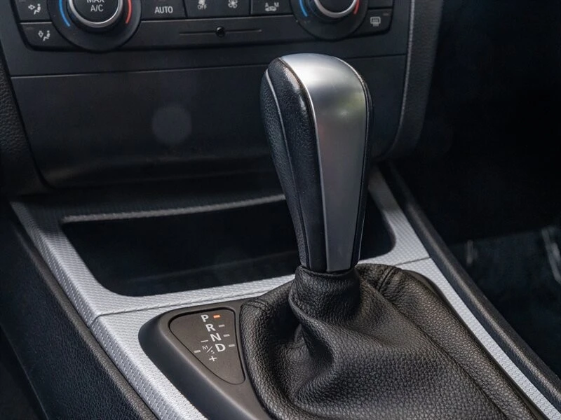 2012 BMW E81/E82/E88 1 Series - Image 14 of 21