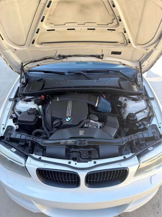 2012 BMW E81/E82/E88 1 Series - Image 4 of 10