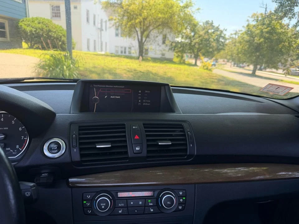 2012 BMW E81/E82/E88 1 Series - Image 7 of 14