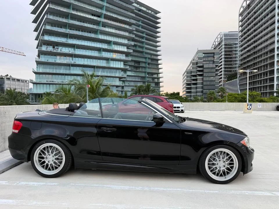 2012 BMW E82 135i & 135is - Image 2 of 16
