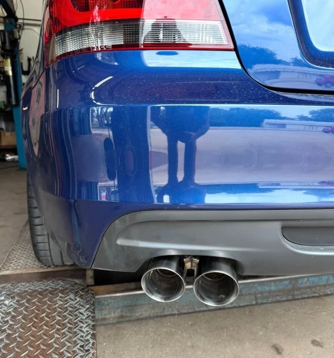 2012 BMW E82 135i & 135is - Image 5 of 11