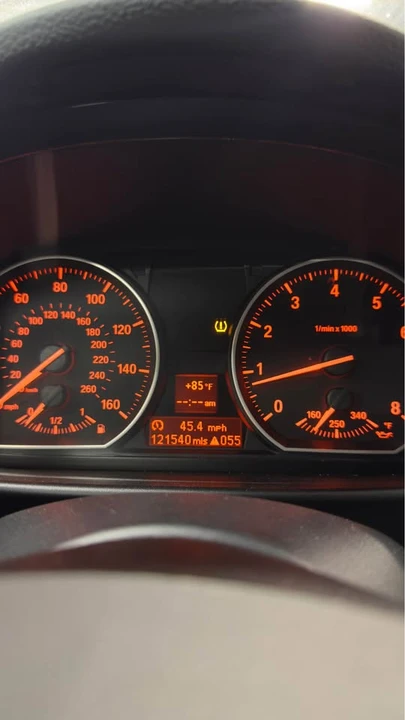 2012 BMW E82 135i & 135is - Image 5 of 5