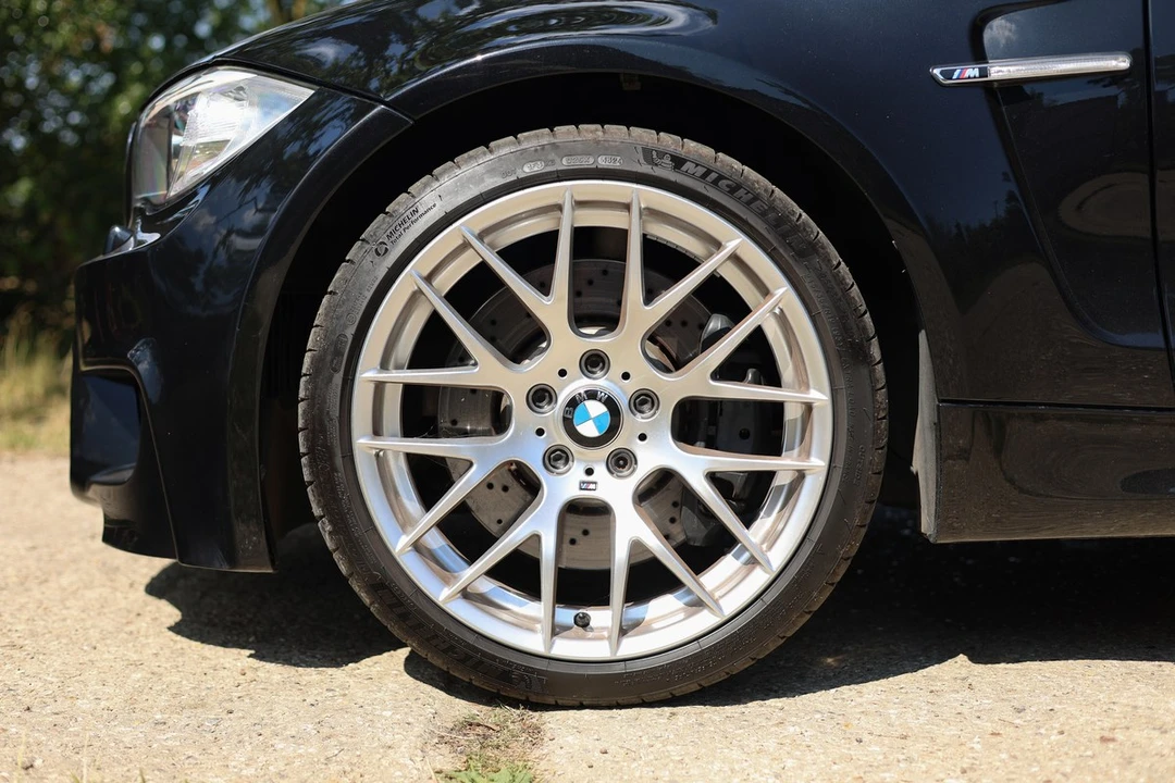 2012 BMW 1M - Image 16 of 30