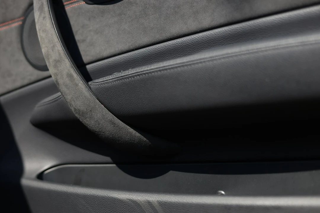 2012 BMW 1M - Image 21 of 30