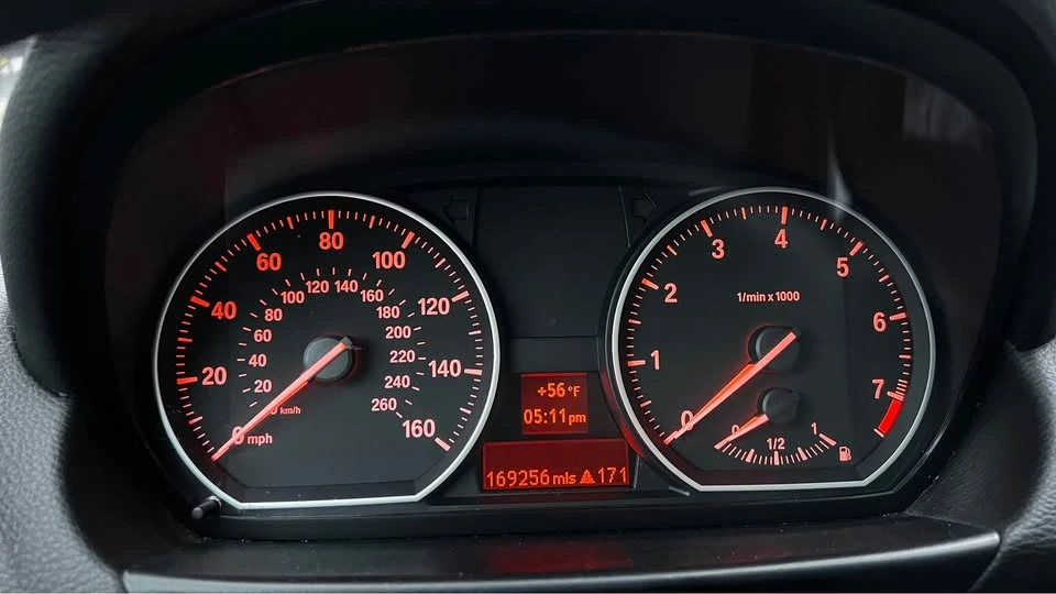 2012 BMW E81/E82/E88 1 Series - Image 5 of 12