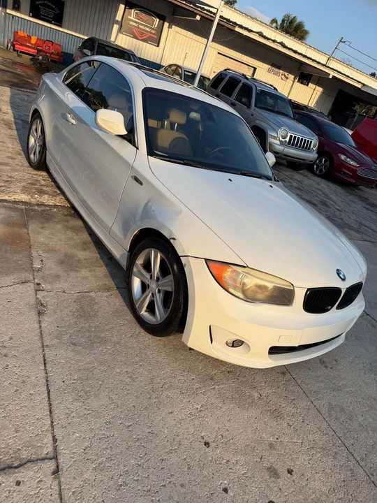 2012 BMW E81/E82/E88 1 Series - Image 2 of 7
