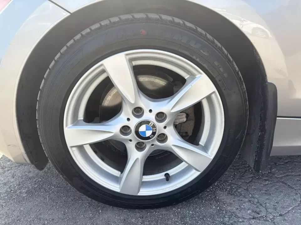 2012 BMW E81/E82/E88 1 Series - Image 17 of 17