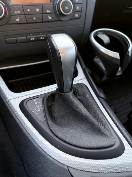 2012 BMW E81/E82/E88 1 Series - Image 7 of 13