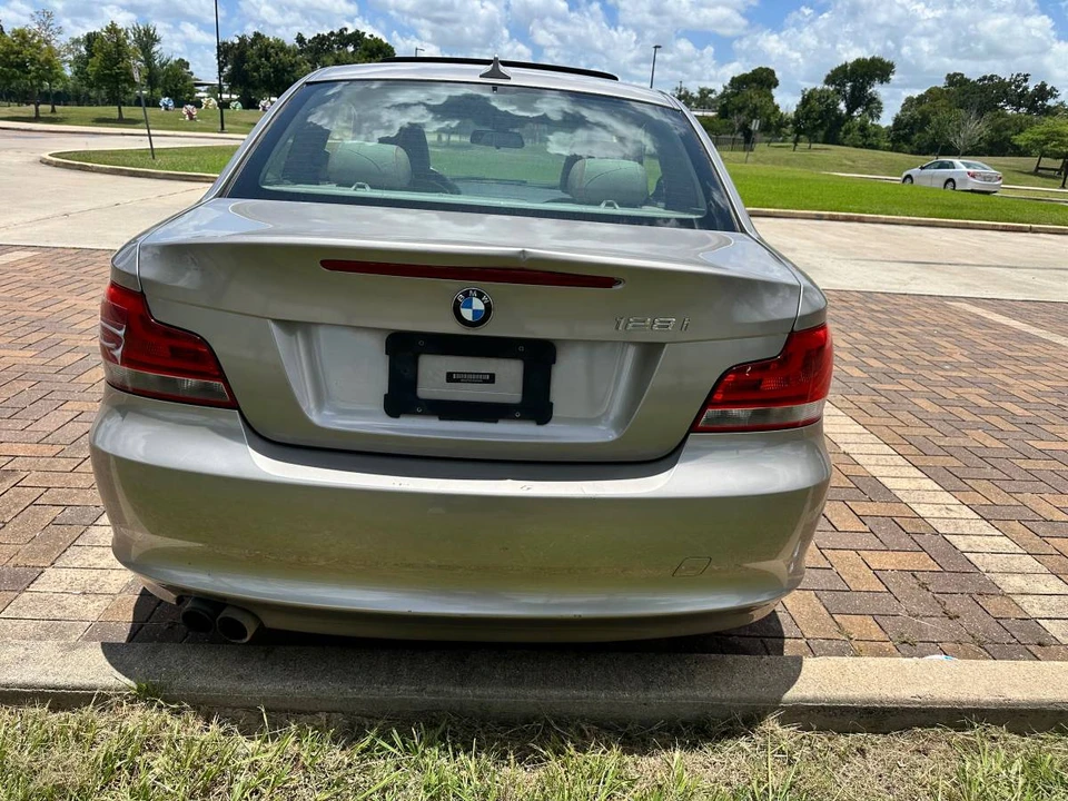 2012 BMW E81/E82/E88 1 Series - Image 4 of 17