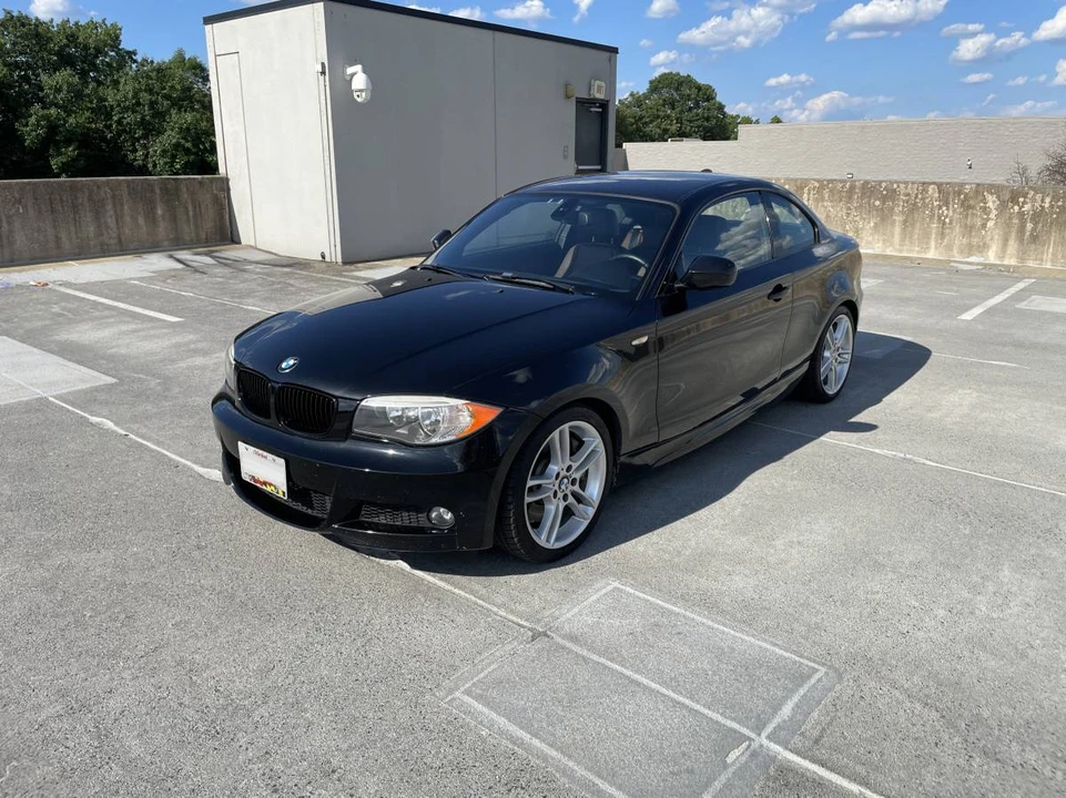2012 BMW E81/E82/E88 1 Series - Image 2 of 20