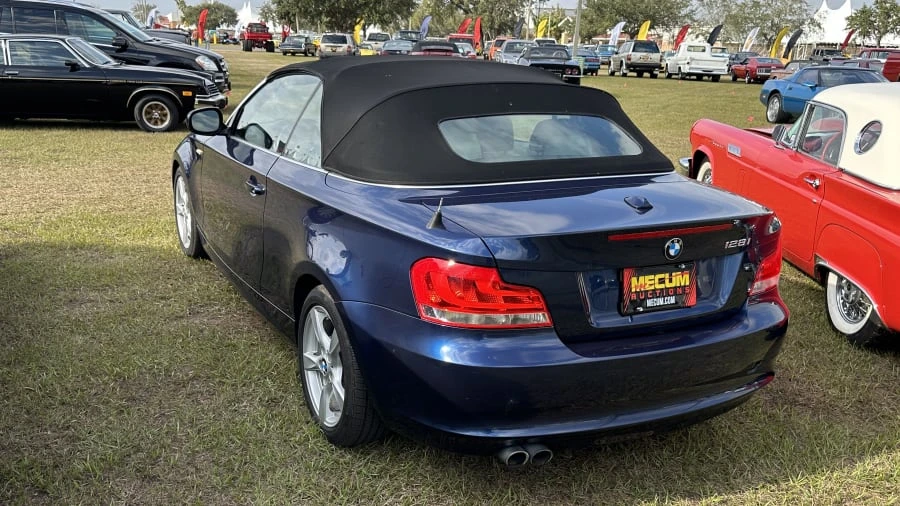 2012 BMW E81/E82/E88 1 Series - Image 2 of 20
