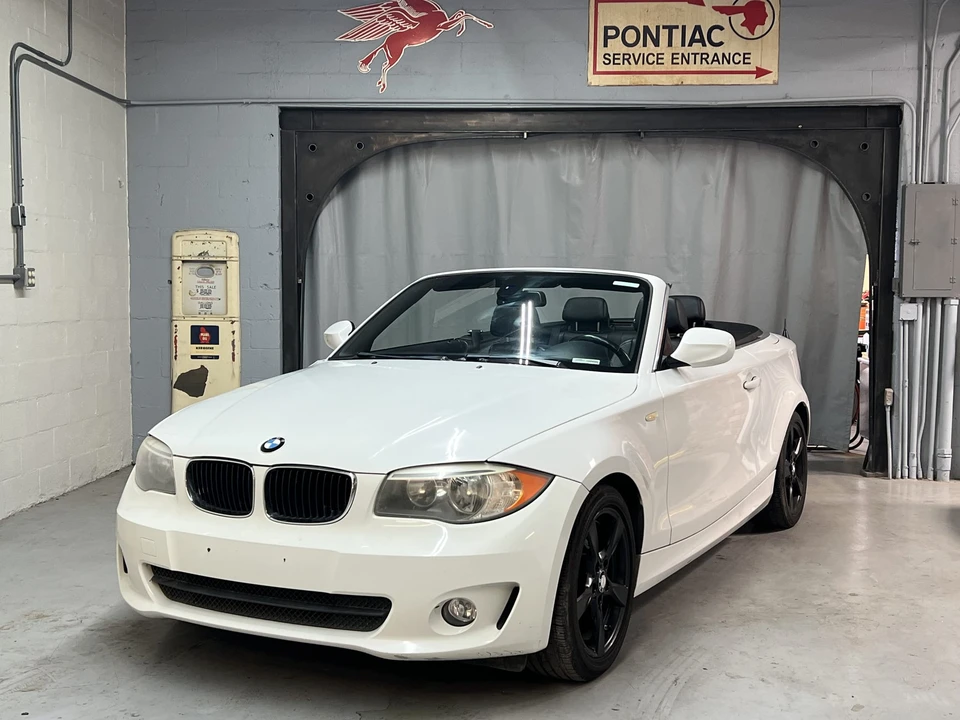 2012 BMW E81/E82/E88 1 Series - Image 7 of 31