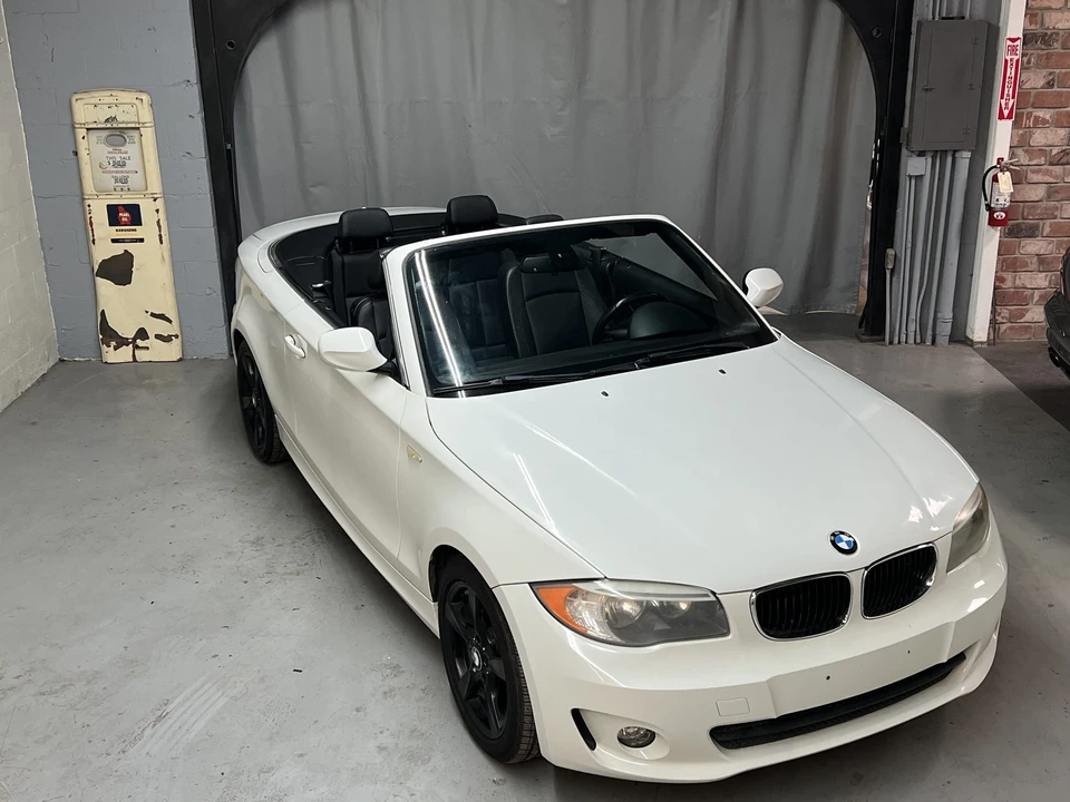 2012 BMW E81/E82/E88 1 Series - Image 2 of 31