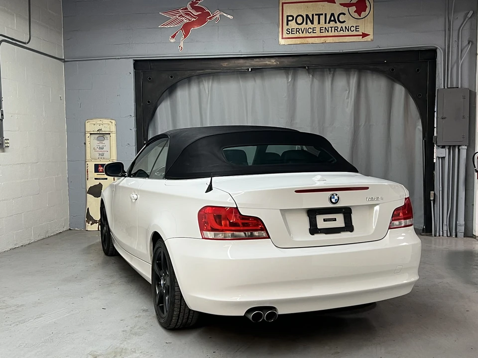 2012 BMW E81/E82/E88 1 Series - Image 13 of 31