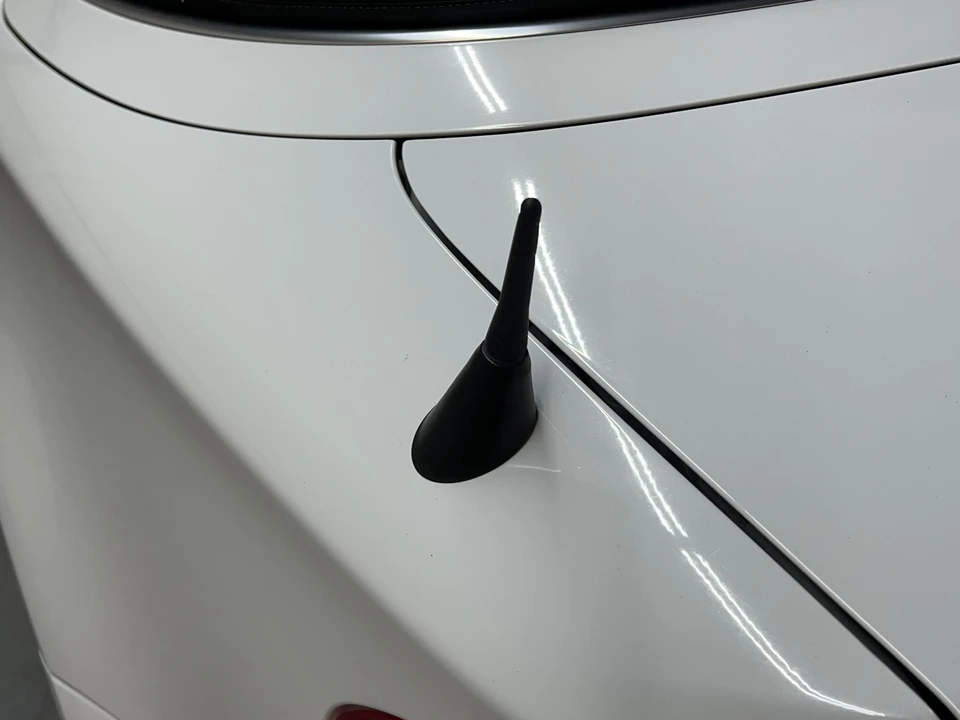 2012 BMW E81/E82/E88 1 Series - Image 31 of 31