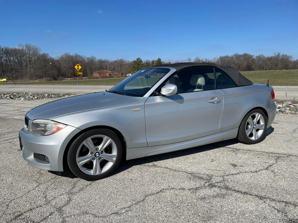 2012 BMW E81/E82/E88 1 Series - Image 23 of 31