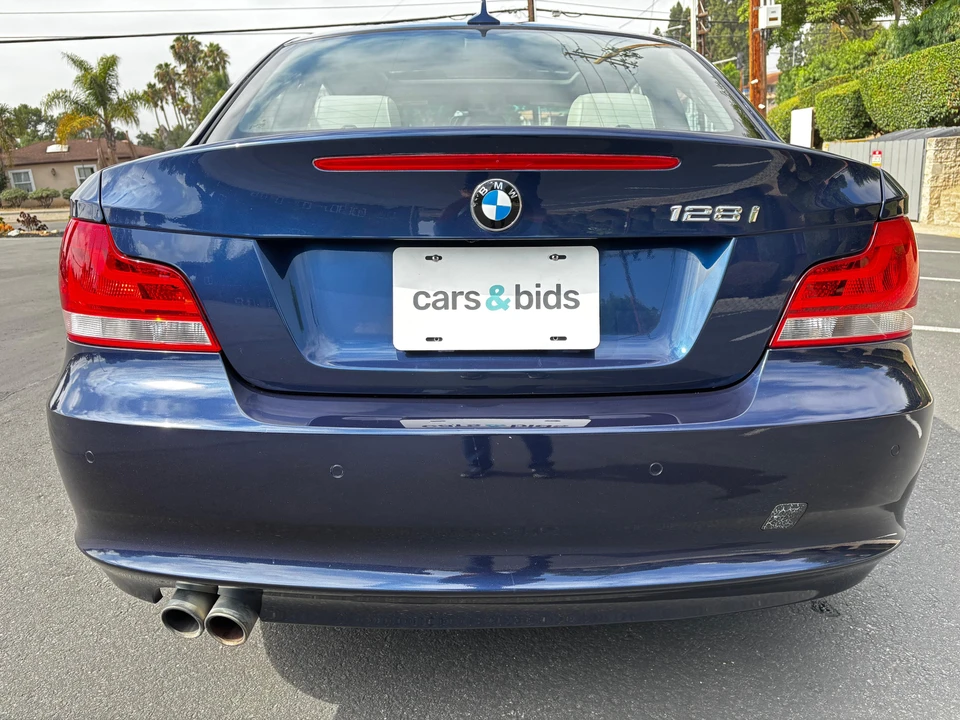 2012 BMW E81/E82/E88 1 Series - Image 9 of 31