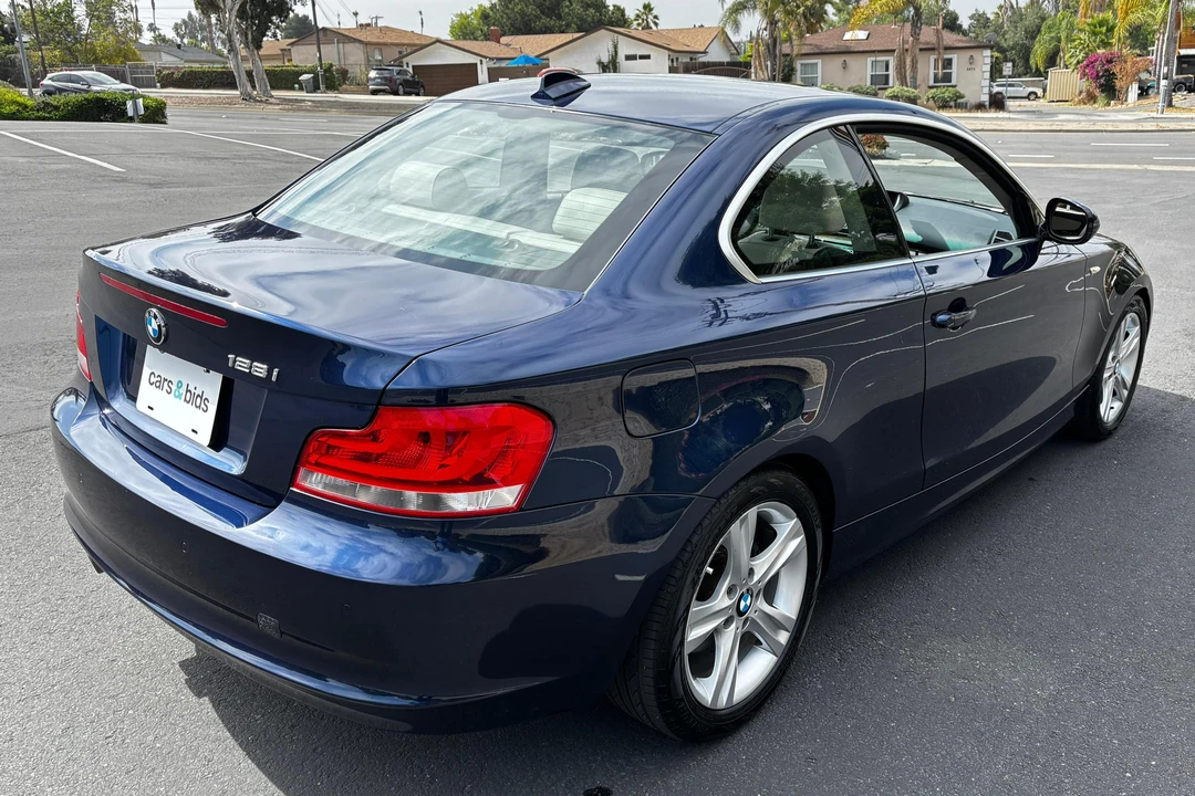 2012 BMW E81/E82/E88 1 Series - Image 4 of 31