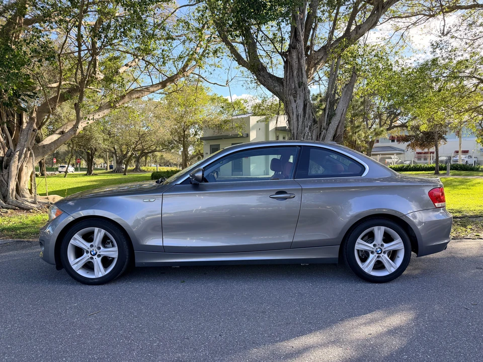2012 BMW E81/E82/E88 1 Series - Image 10 of 31