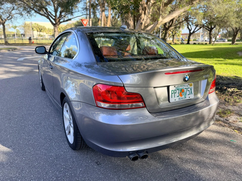 2012 BMW E81/E82/E88 1 Series - Image 13 of 31