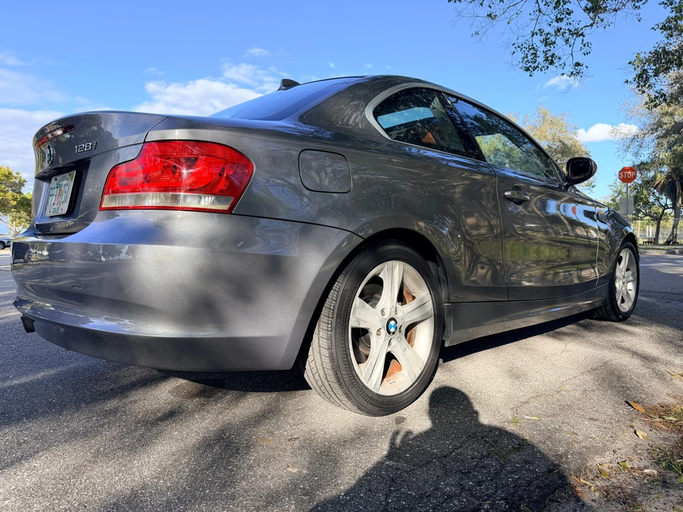 2012 BMW E81/E82/E88 1 Series - Image 16 of 31
