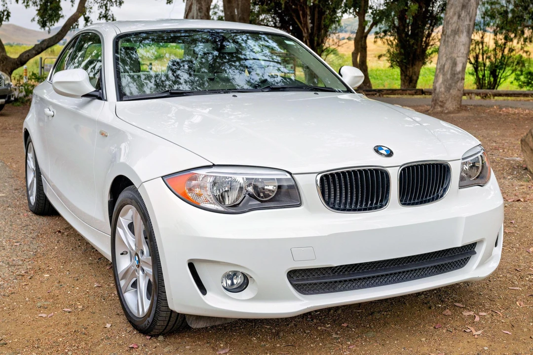 2012 BMW E81/E82/E88 1 Series - Image 2 of 31
