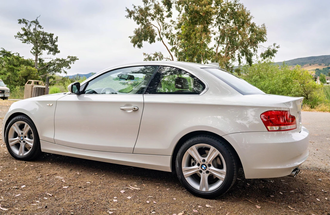 2012 BMW E81/E82/E88 1 Series - Image 7 of 31