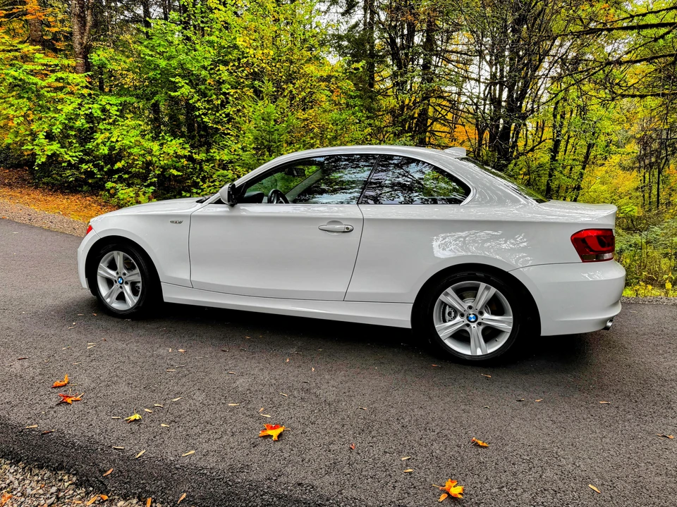 2012 BMW E81/E82/E88 1 Series - Image 11 of 30