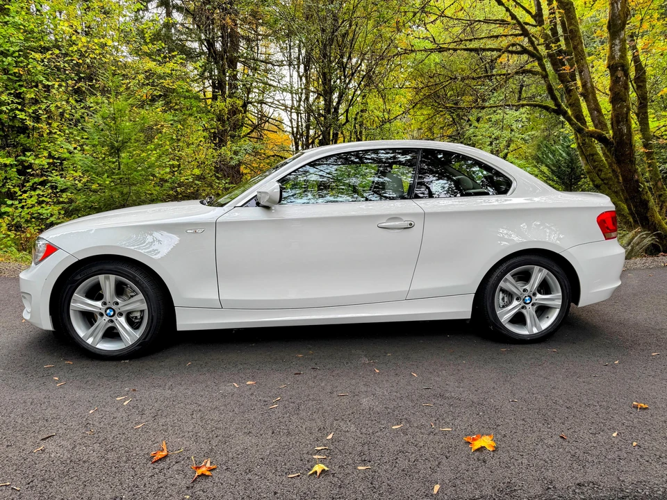 2012 BMW E81/E82/E88 1 Series - Image 10 of 30