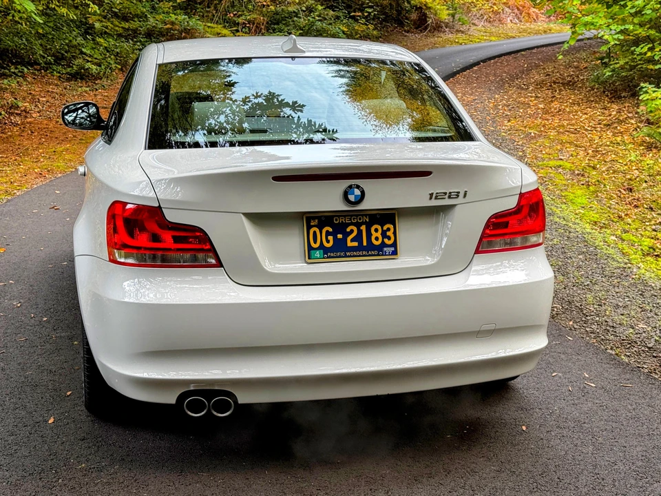 2012 BMW E81/E82/E88 1 Series - Image 14 of 30