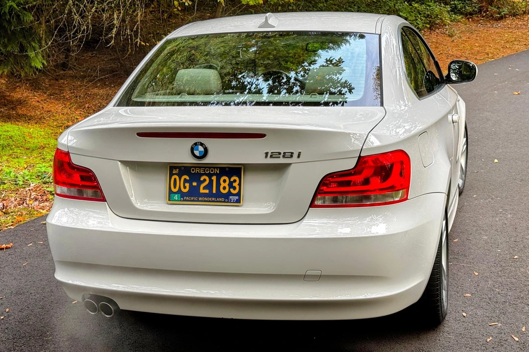 2012 BMW E81/E82/E88 1 Series - Image 5 of 30