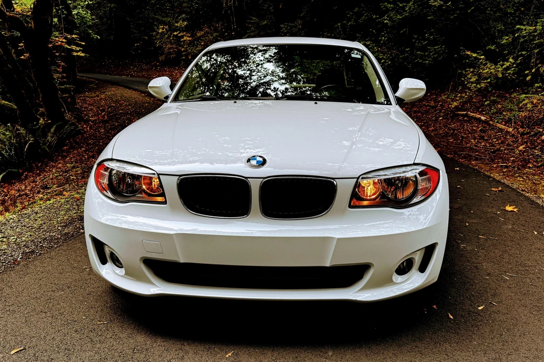 2012 BMW E81/E82/E88 1 Series - Image 2 of 30