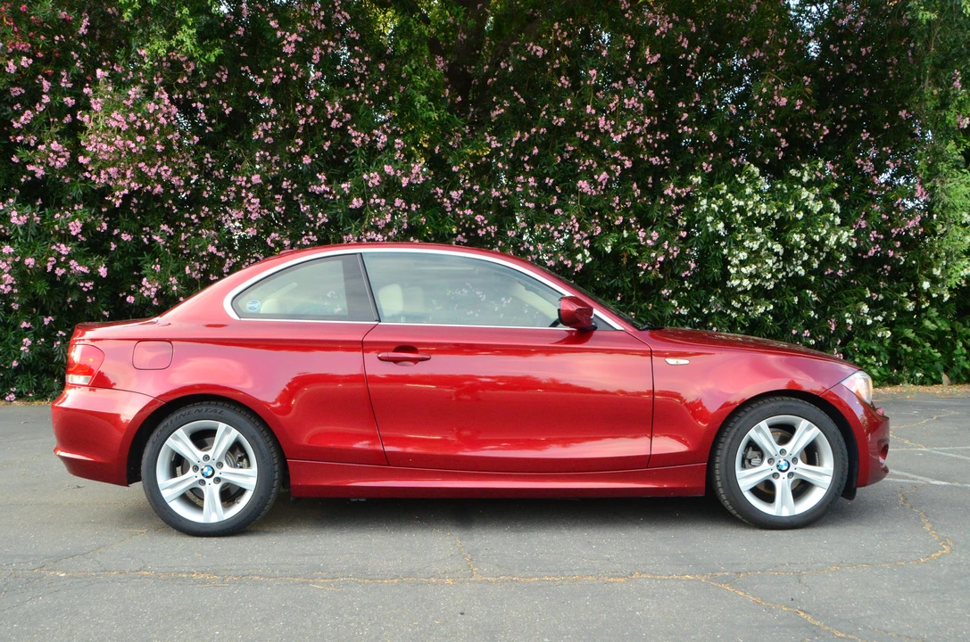 2012 BMW E81/E82/E88 1 Series - Image 13 of 31