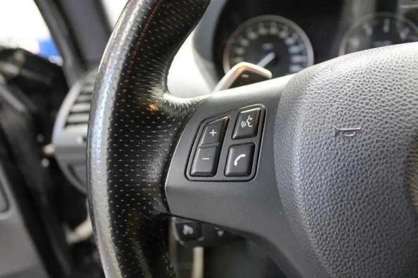 2012 BMW E81/E82/E88 1 Series - Image 15 of 15