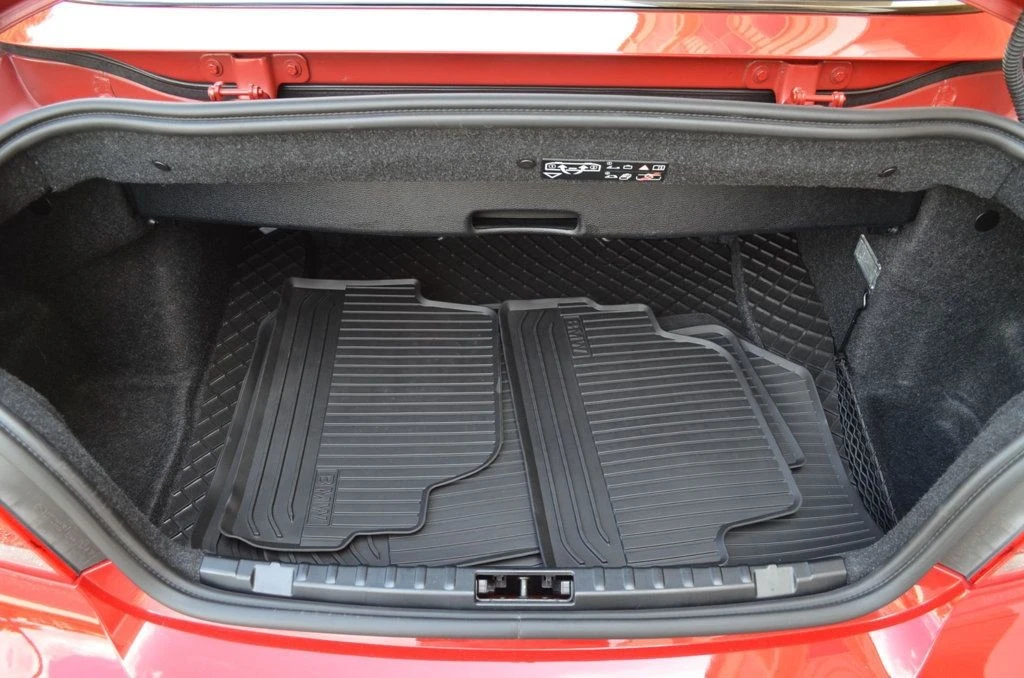 2012 BMW E82 135i & 135is - Image 15 of 21