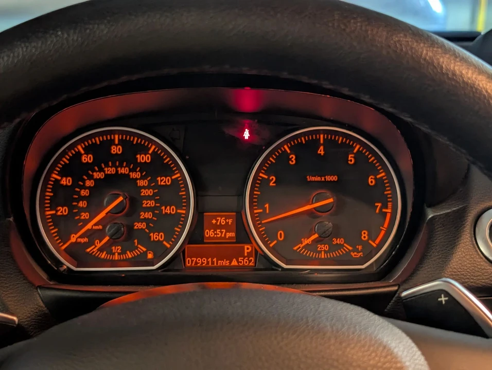 2012 BMW E82 135i & 135is - Image 13 of 31