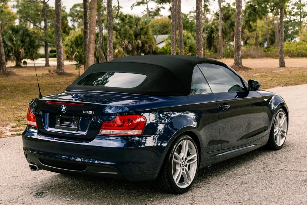 2012 BMW E81/E82/E88 1 Series - Image 2 of 7