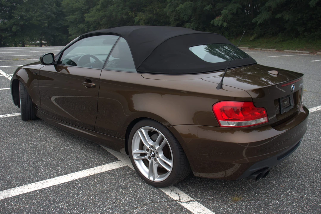 2012 BMW E82 135i & 135is - Image 19 of 31