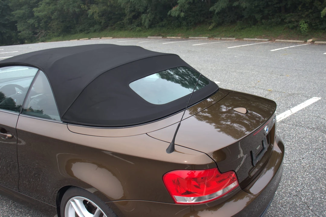 2012 BMW E82 135i & 135is - Image 28 of 31