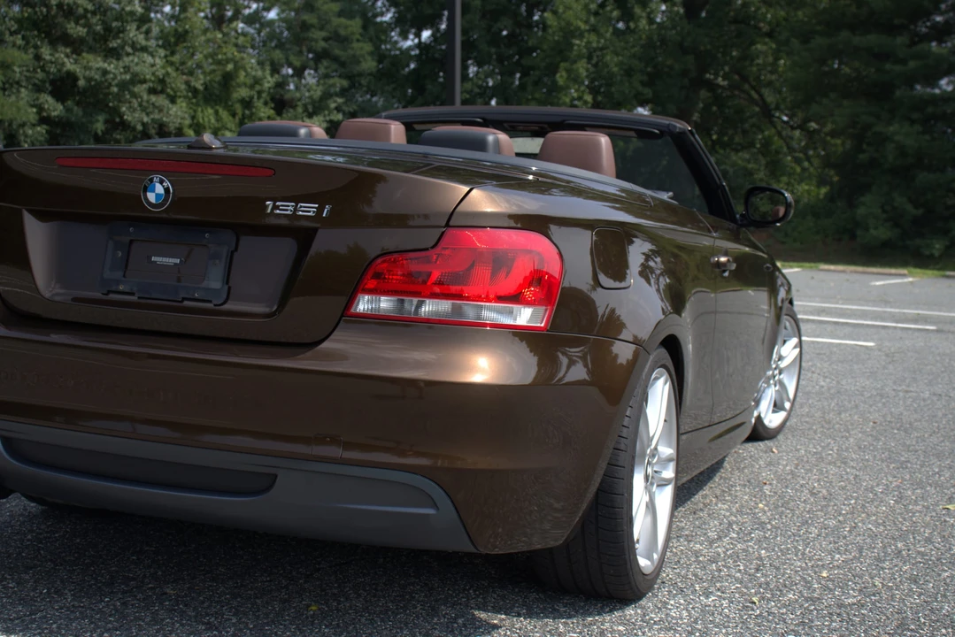2012 BMW E82 135i & 135is - Image 29 of 31